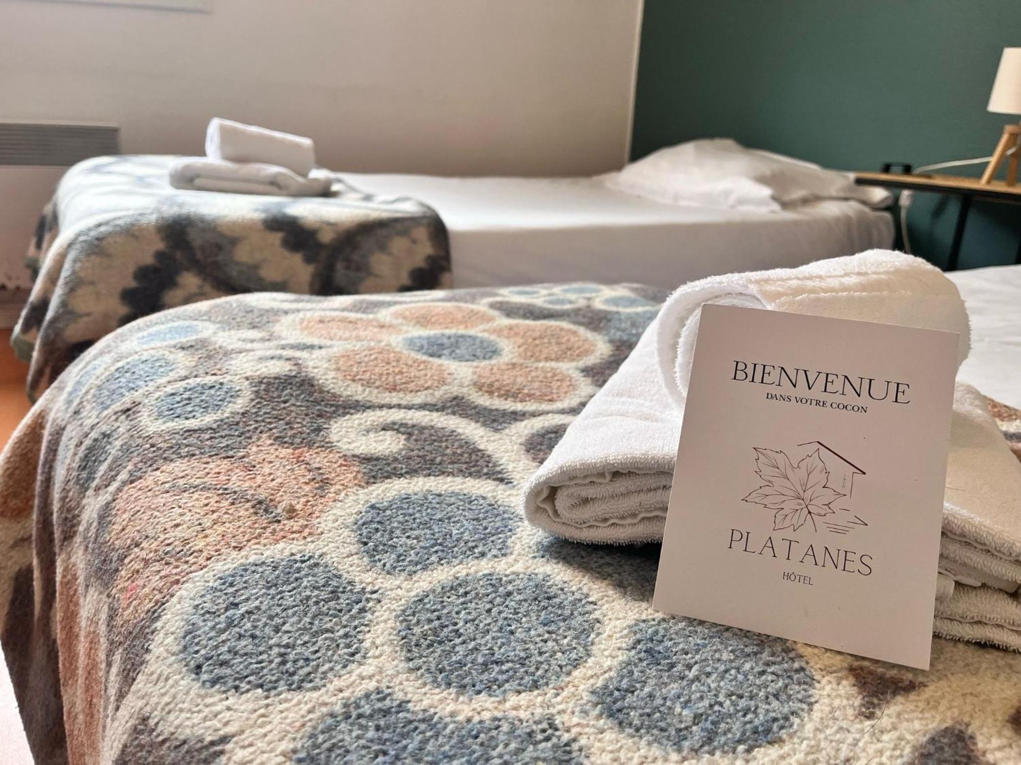 Hotel Platanes - Kb Hotel Group Etauliers Eksteriør bilde